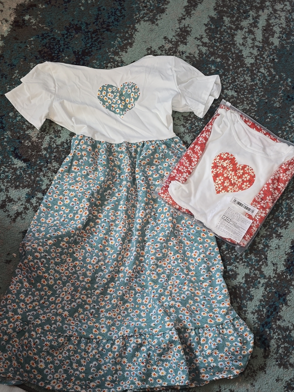 2 Kids Floral Heart Short-Sleeve Pajama Set - White & Teal